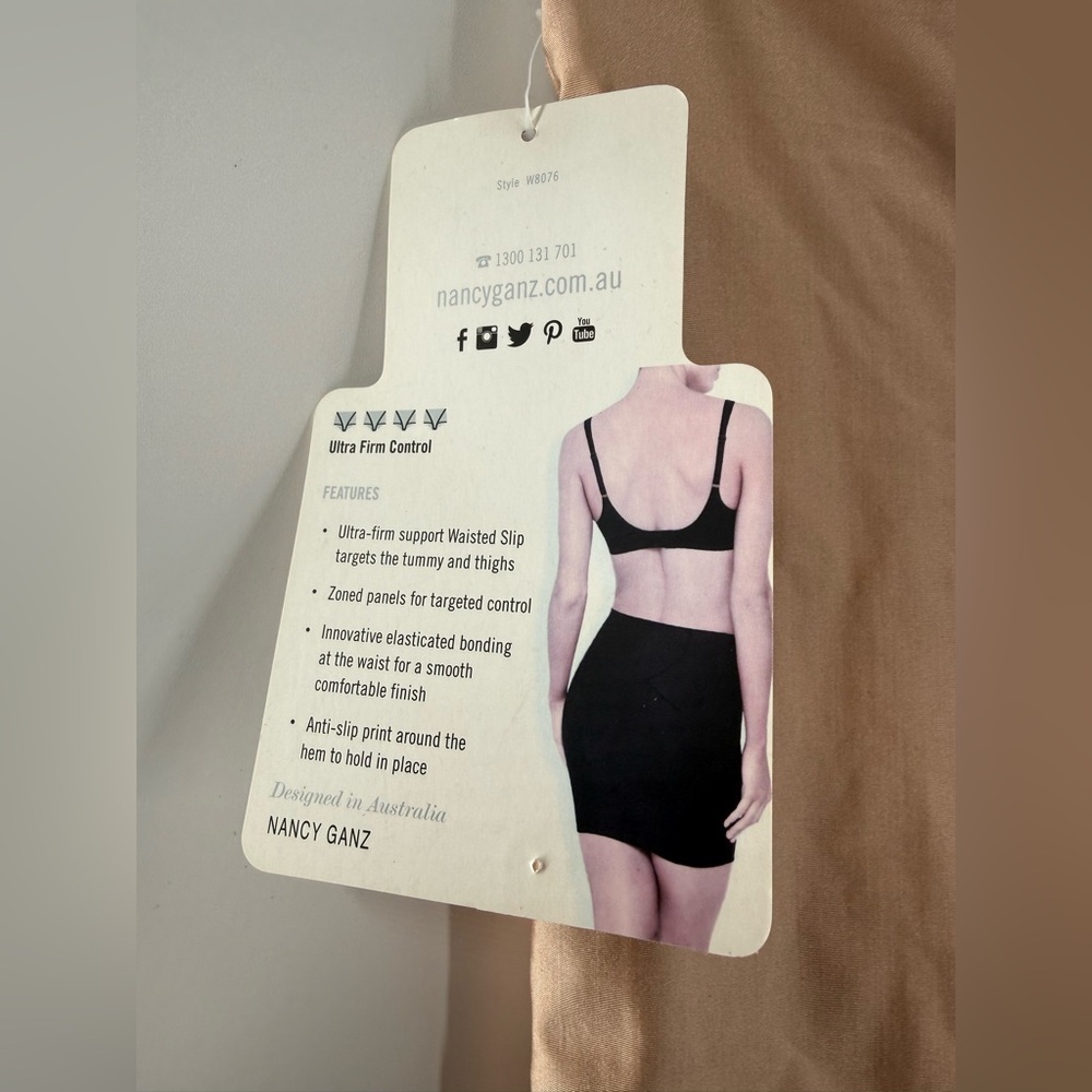 NWT Nancy Ganz Body Architect Waisted Half Slip - Picture 10 of 10